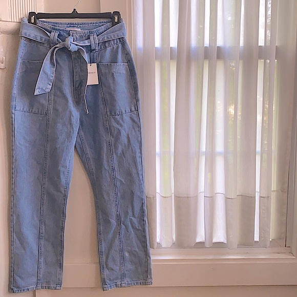 Forever 21 High Waist Tie Waist Straight Leg Jeans - Picture 7 of 13